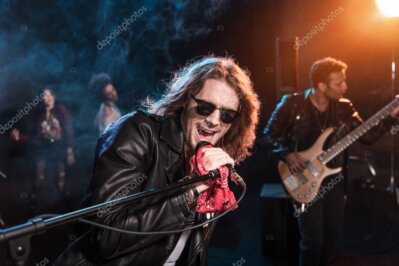 Sänger mit Publikumskontakt